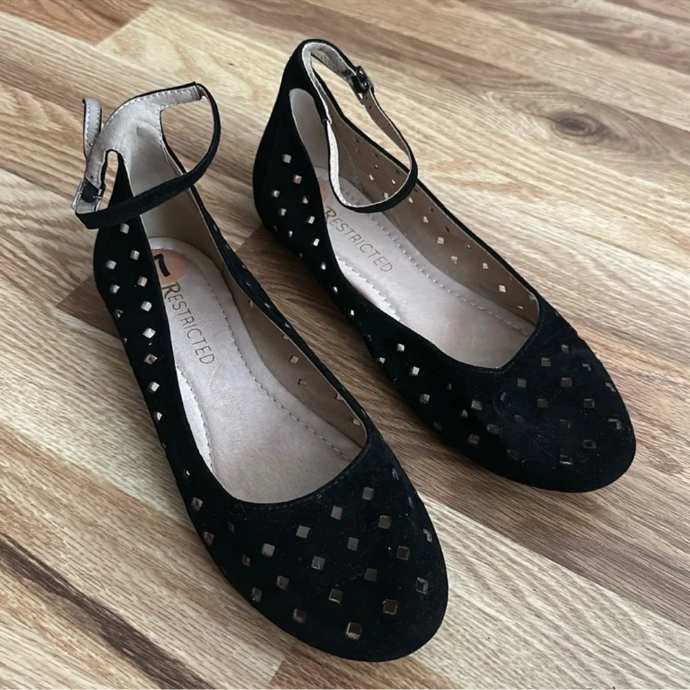 Restricted Black Ankle Strap Flats girls size 7